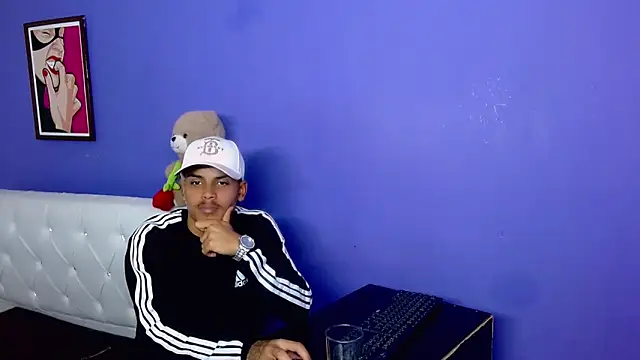 Show de Angel_foxc13 na webcam