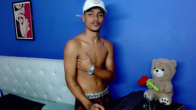 Angel_foxc13 Шоу с уебкамера