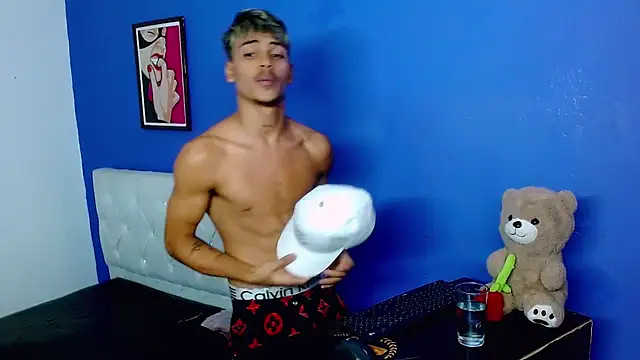 دردشة Angel_foxc13 الجنسية المباشرة