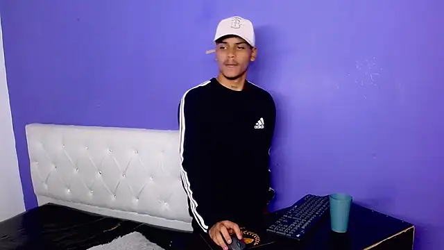 Angel_foxc13 Pertunjukan Webcam