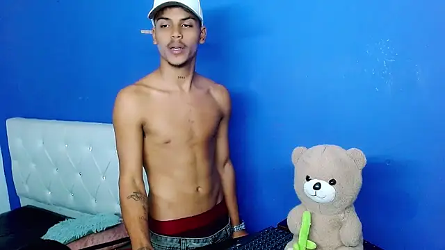 Angel_foxc13 Webcam show