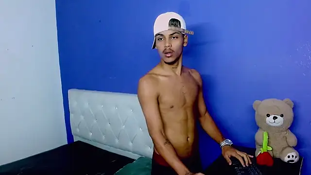 Show de Angel_foxc13 na webcam