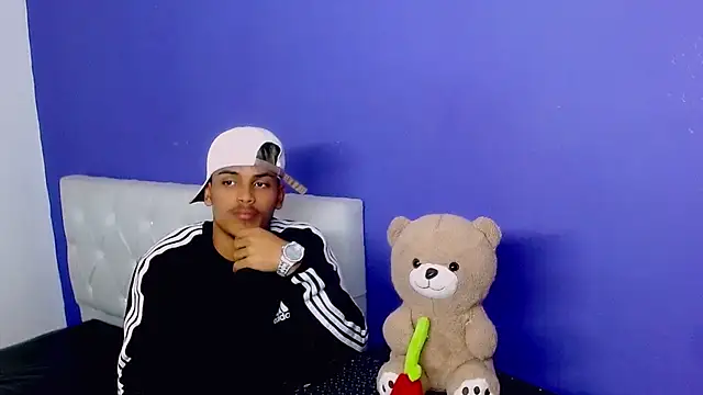 عرض كام Angel_foxc13