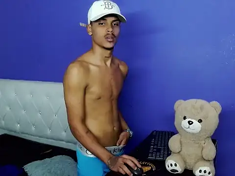 عرض كام Angel_foxc13