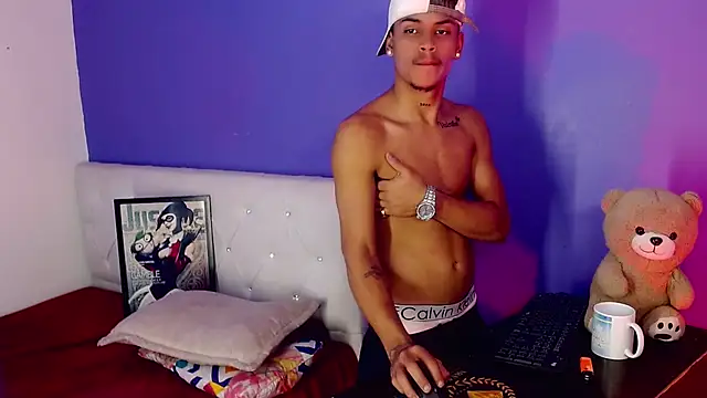 Show de Angel_foxc13 na webcam