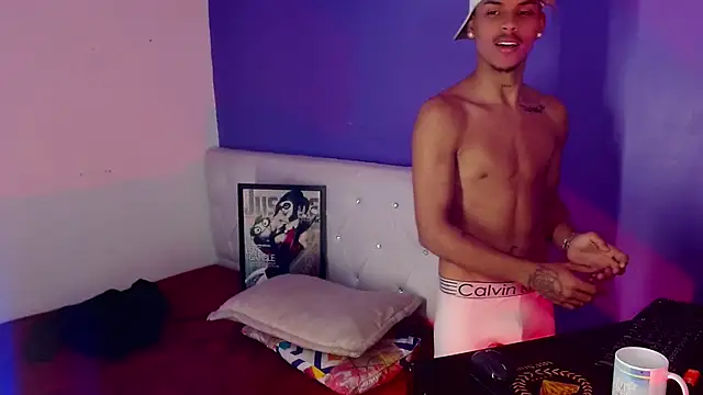 Show de Angel_foxc13 na webcam