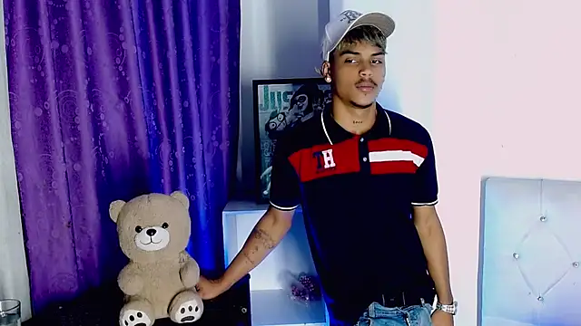 Angel_foxc13n Webbikameraesitys