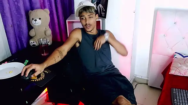 הופעת וובקאם של Angel_foxc13