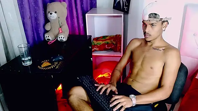 Angel_foxc13 – webcam-show