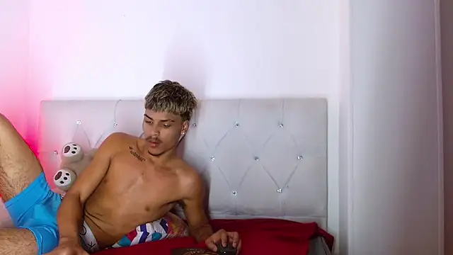 Angel_foxc13 ওয়েবক্যাম শো