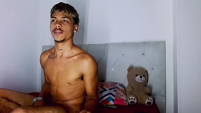 Angel_foxc13 Pertunjukan Webcam