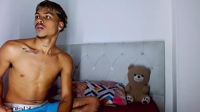 Angel_foxc13 webcam show