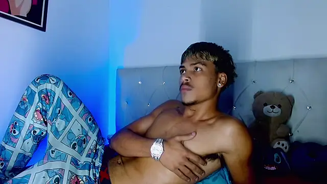 Angel_foxc13 网络视讯表演