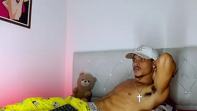 Show modela Angel_foxc13 na web-kameri