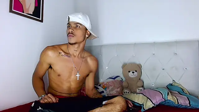 Angel_foxc13 Webcam-Show