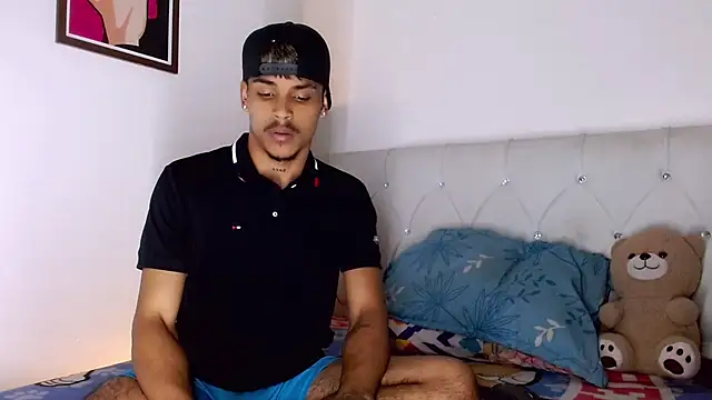 Angel_foxc13 Show Webcam