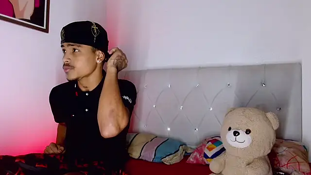 عرض كام Angel_foxc13
