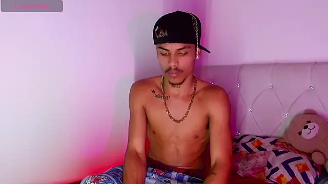 Angel_foxc13 Webcam-Show