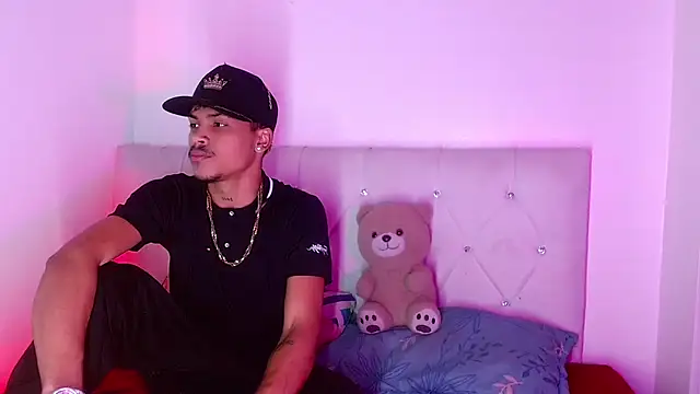 Angel_foxc13 Show Webcam