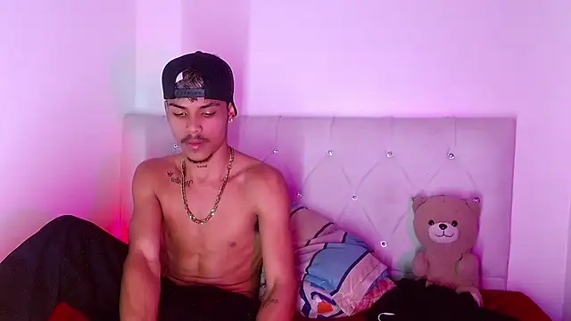 Angel_foxc13 Show Webcam