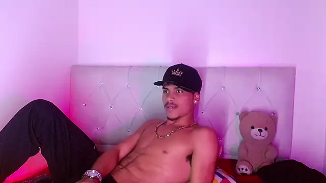 Angel_foxc13 Show Webcam