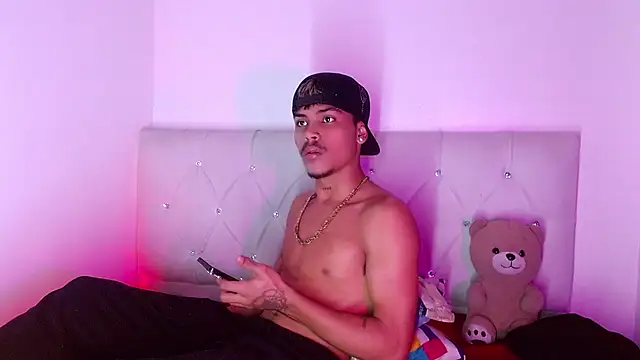 Pokazy przed kamerką – Angel_foxc13
