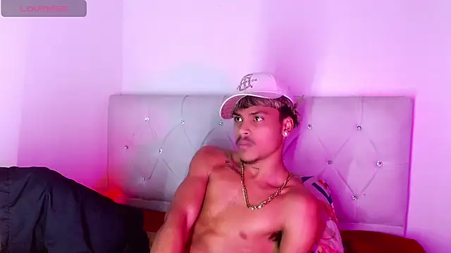Pokazy przed kamerką – Angel_foxc13