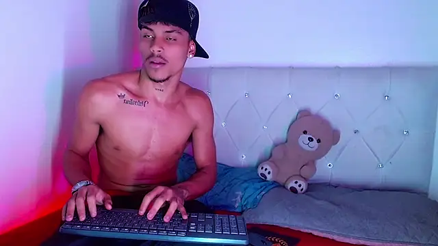 Angel_foxc13 网络视讯表演