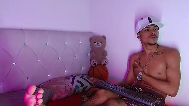 Angel_foxc13 Show Webcam