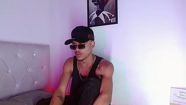 Angel_foxc13 Webcamshow