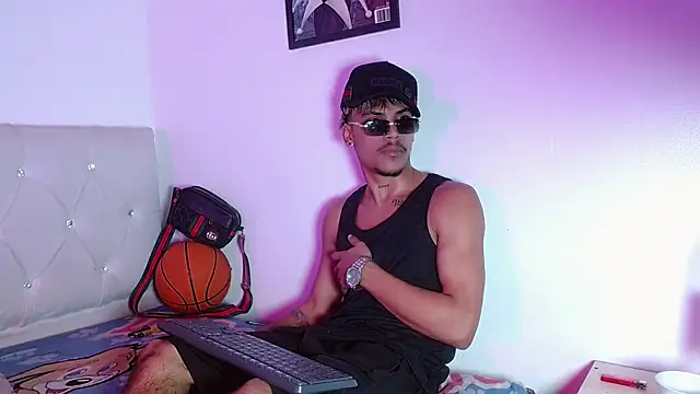 Angel_foxc13 在線直播表演