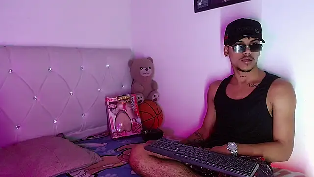 Angel_foxc13 Show Webcam
