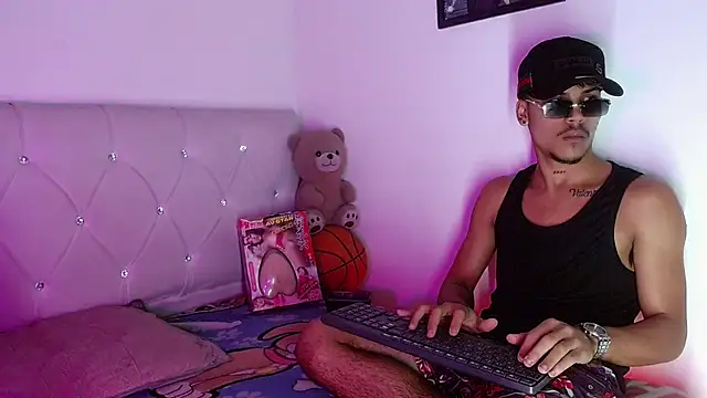 Angel_foxc13 网络视讯表演