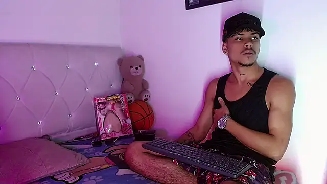 Show modela Angel_foxc13 na web-kameri