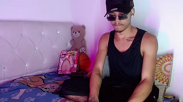 Angel_foxc13のウェブカメラショー