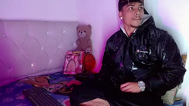 Angel_foxc13 Шоу с уебкамера