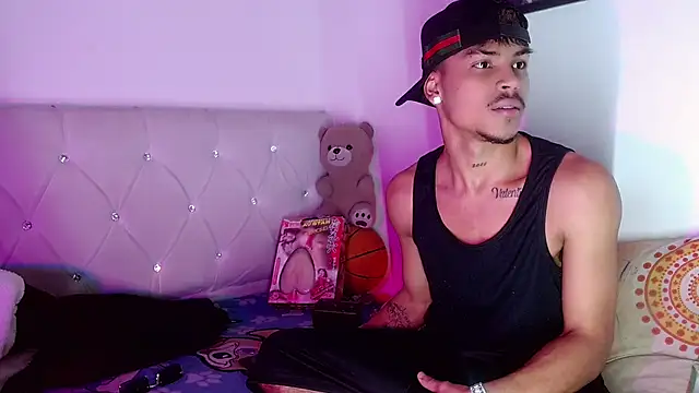 Show de Angel_foxc13 na webcam