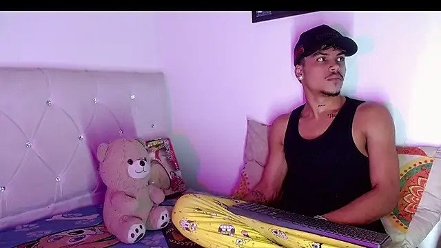 Angel_foxc13 Webcamshow