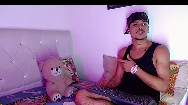 Angel_foxc13 Webcam-Show