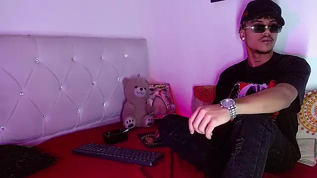 Angel_foxc13 网络视讯表演