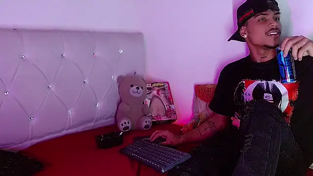 Angel_foxc13 Шоу с уебкамера