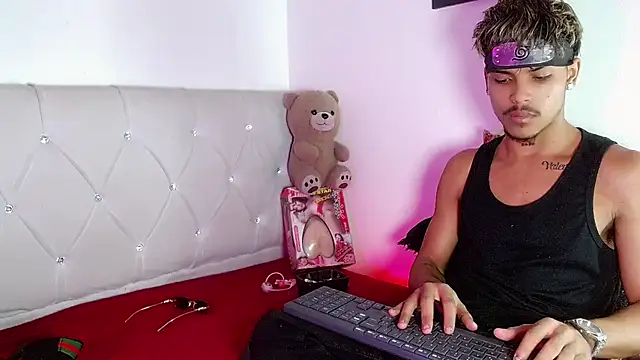 Angel_foxc13 Pertunjukan Webcam