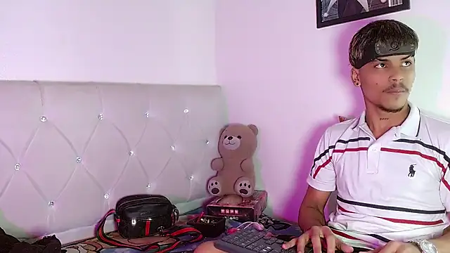 Angel_foxc13 webcam show