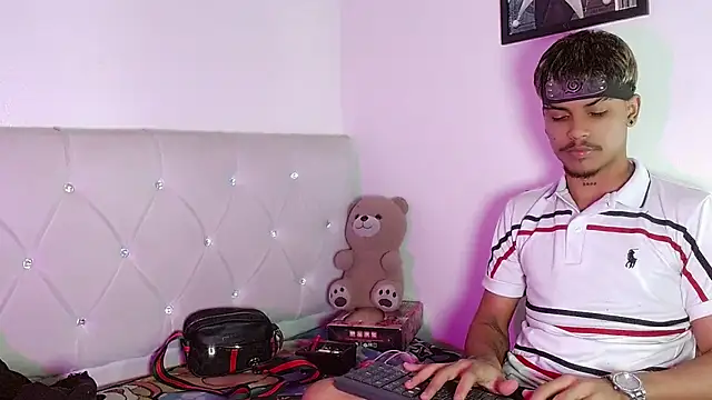 Angel_foxc13 Pertunjukan Webcam