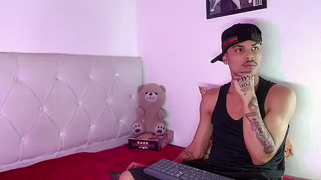 Angel_foxc13 Show in webcam