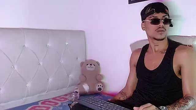 Angel_foxc13 Pertunjukan Webcam