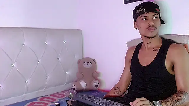 Angel_foxc13 Pertunjukan Webcam