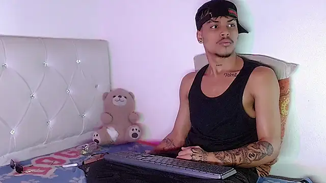 Show de Angel_foxc13 na webcam