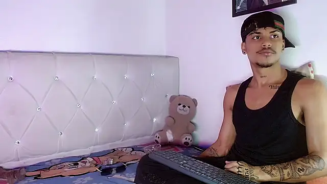 Angel_foxc13 Show Webcam