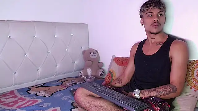 Angel_foxc13 网络视讯表演